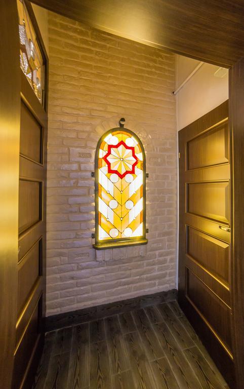 Apartment On Valova 16-2- 2 Minutes To Market Square リヴィウ エクステリア 写真